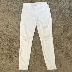 American Eagle White Hi-Rise Skinny Jeans